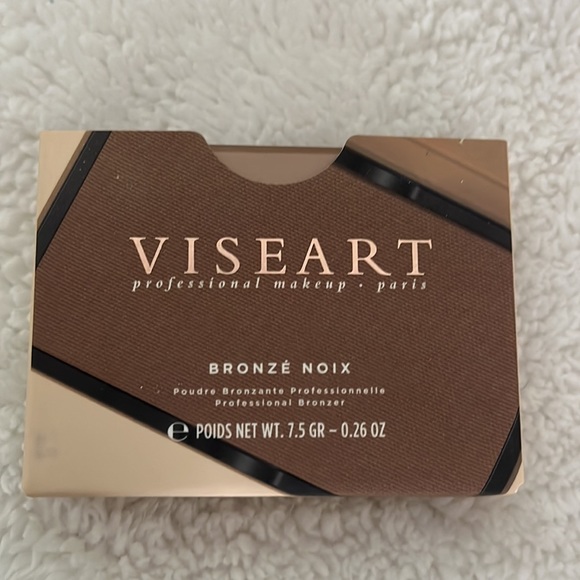 Face Makeup Bundle - Picture 12 of 14